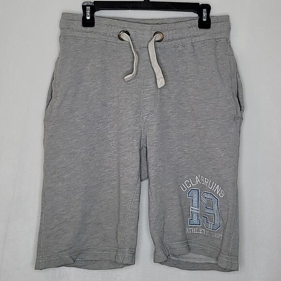 Vintage 1984 UCLA Bruins 100m Sprint Gold Medalist Shorts Size XL - Picture 1 of 8